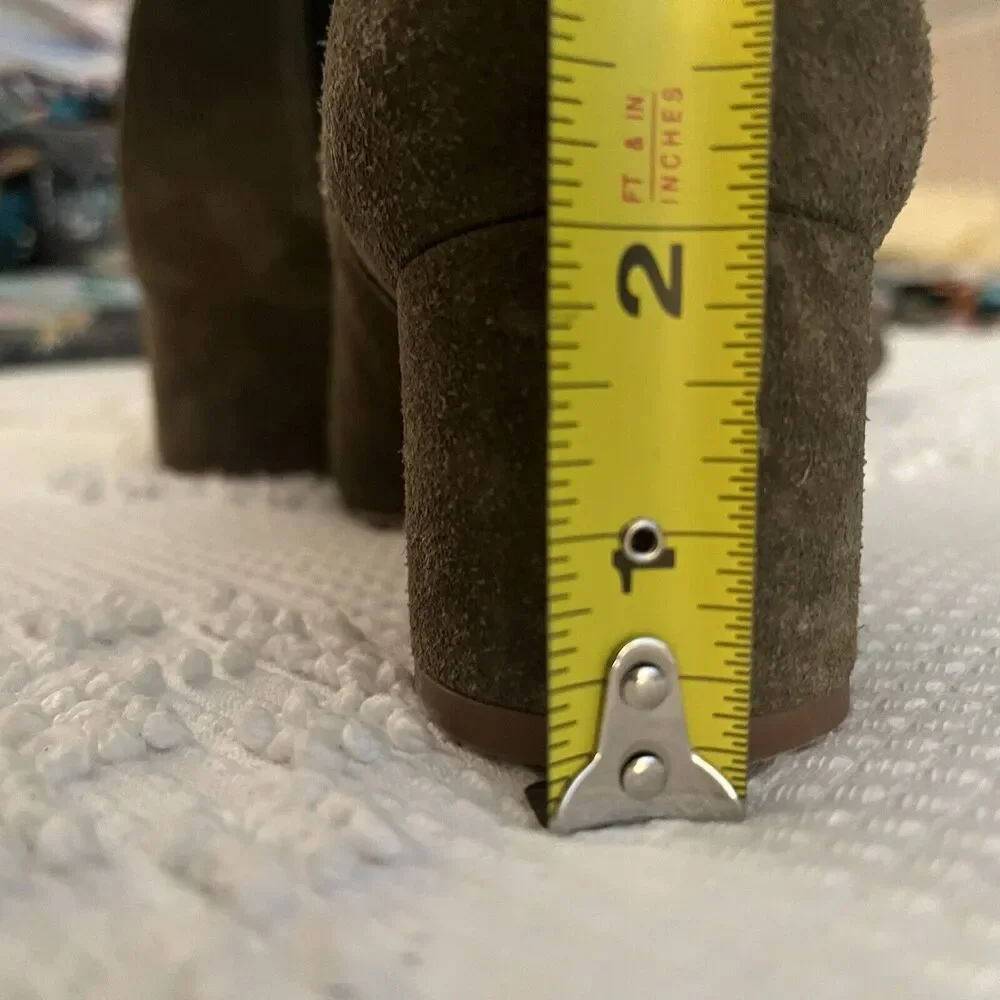 Madewell Olive Green genuine Suede ankle Booties Size 7 festival, music festival - Picture 11 of 11